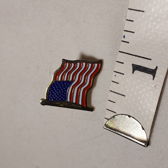 Vintage United States of America Tack Pin Lapel Pin - Picture 3 of 5